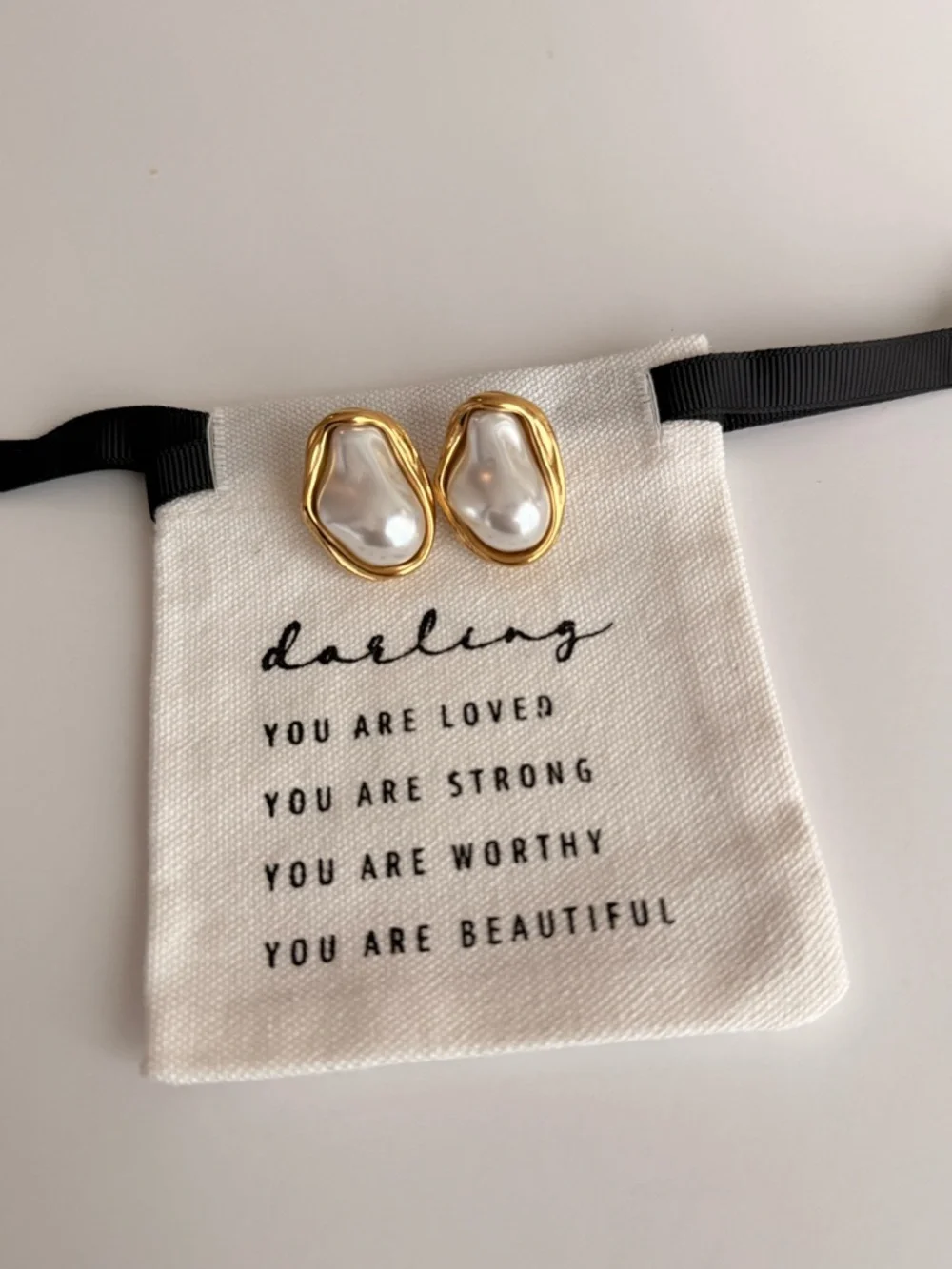 Celine13 Old Money Style Earrings 18K Gold Plated Sterling Steel with Pearl‎